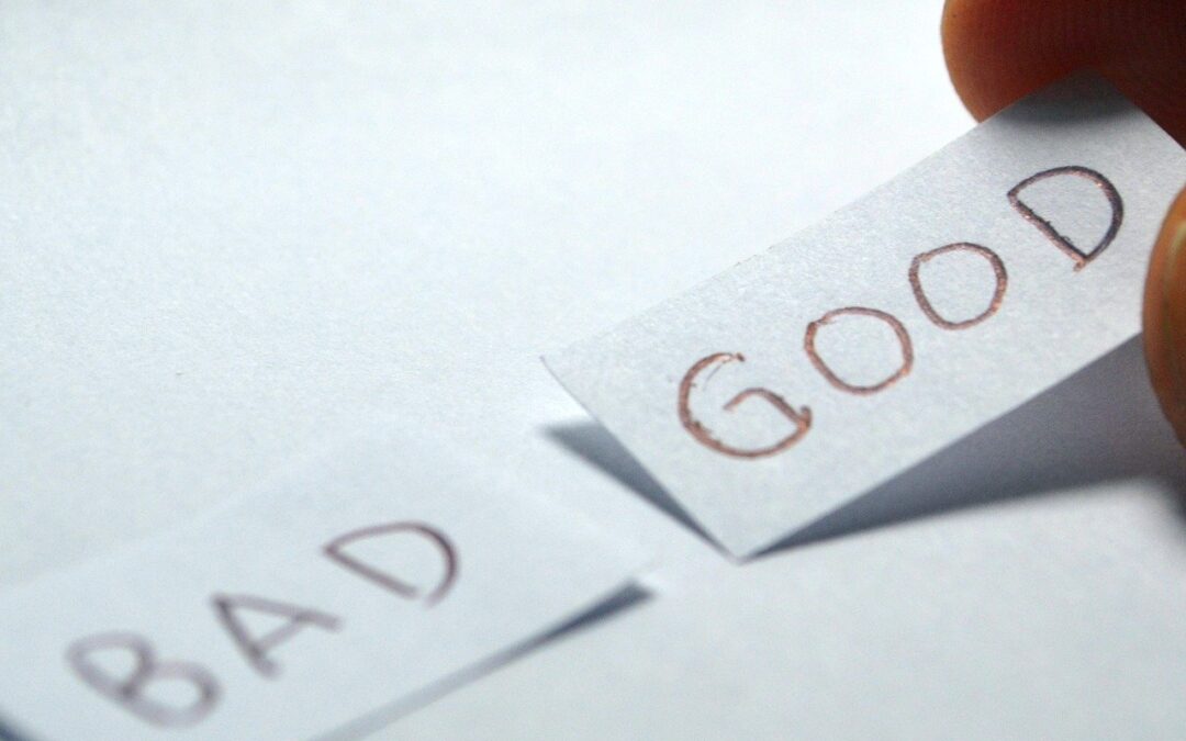 Gyengülő negatív, erősödő pozitív