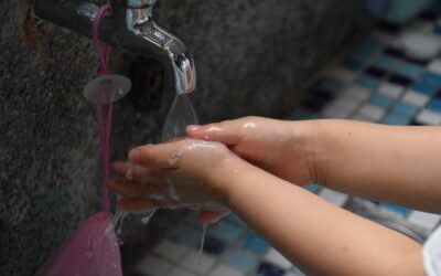 Kapcsolódás az önállósodás során – egy hétköznapi hiszti tanulságai